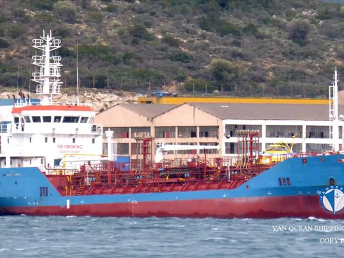 Petroliera/Chimichiera in vendita