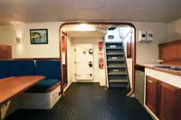 Nave di soccorso in vendita