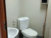 Chiatta adibita ad alloggio in vendita