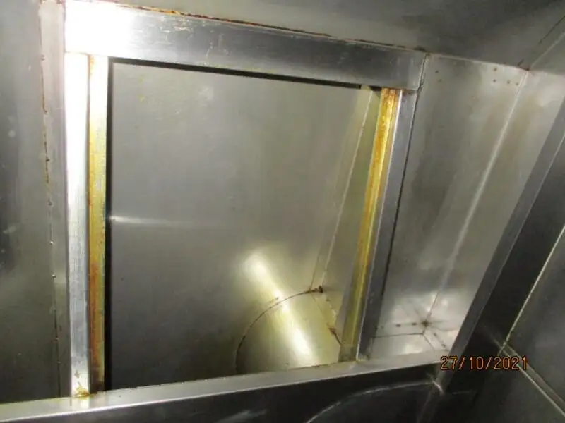 Nave refrigerata in vendita