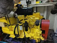 Nave di supporto in vendita