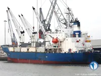 Nave refrigerata in vendita