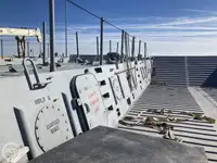 Nave da sbarco, con serbatoi in vendita