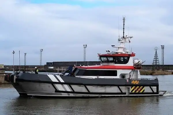 nave da parco eolico in vendita