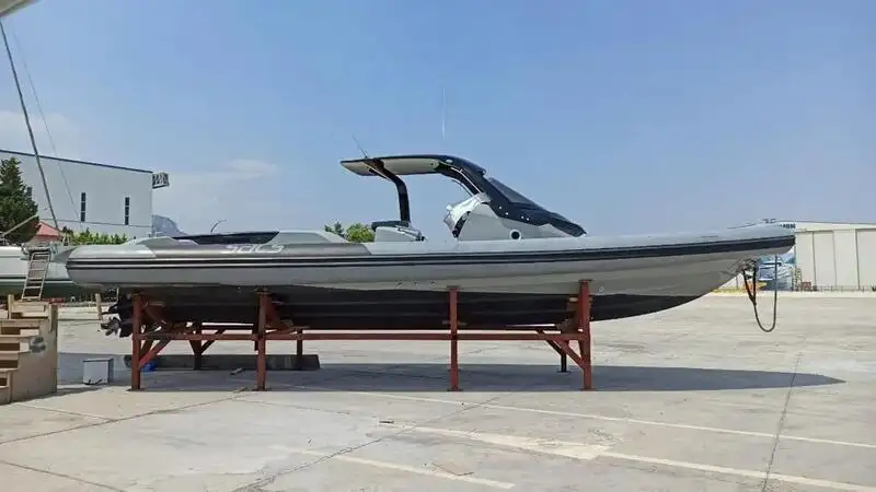 Gommone rigido in vendita