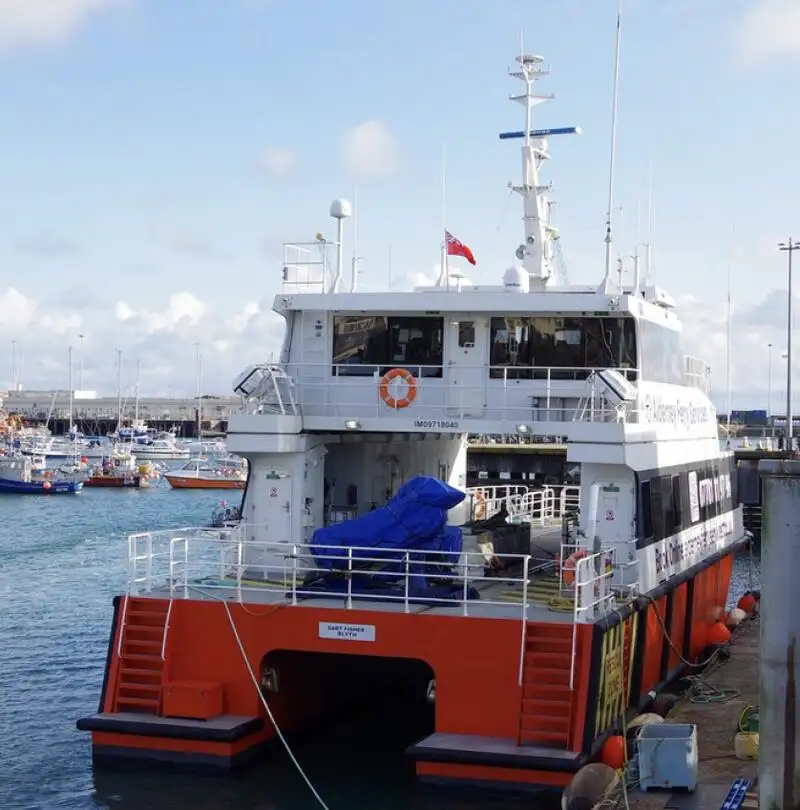 Nave cargo in vendita