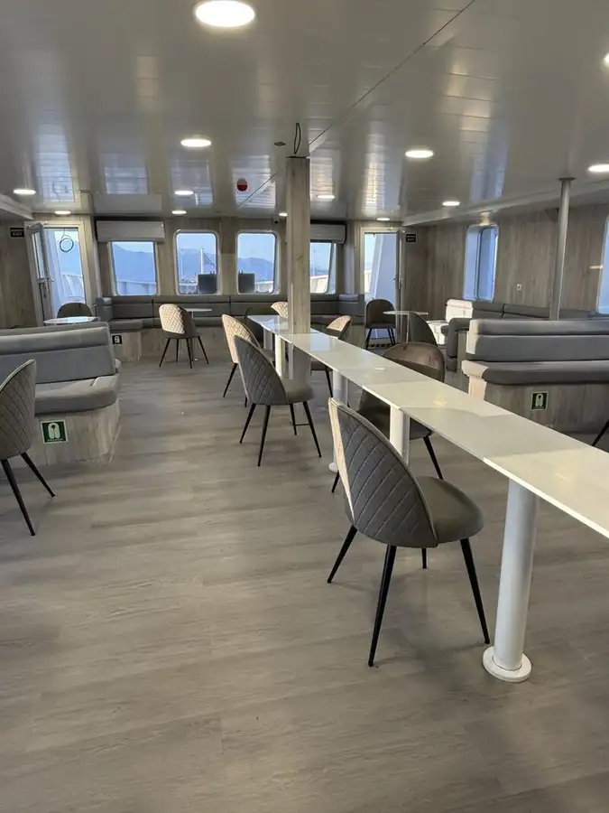 Nave RoPax in vendita