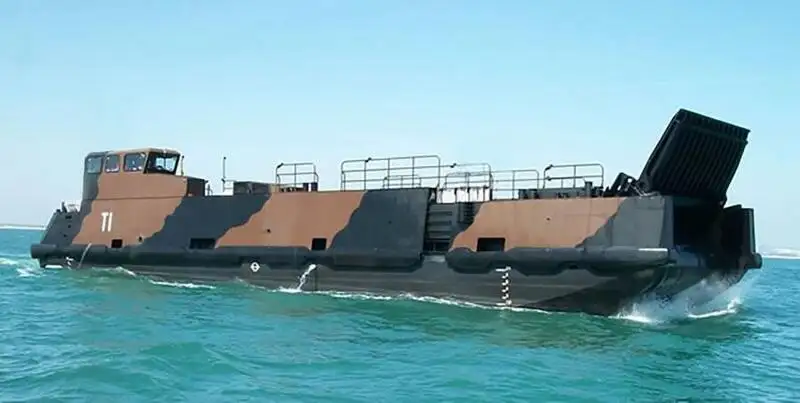 Chiatta in vendita