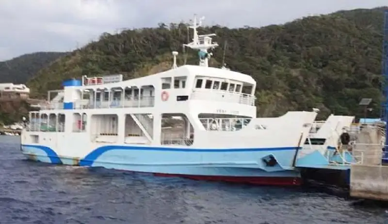 nave RORO in vendita