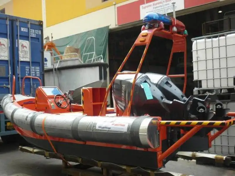 Nave di salvataggio in vendita