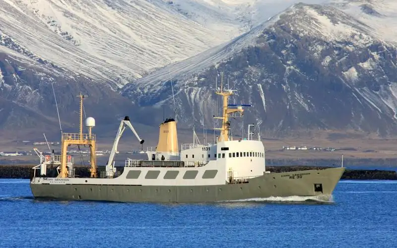 nave di ricerca in vendita
