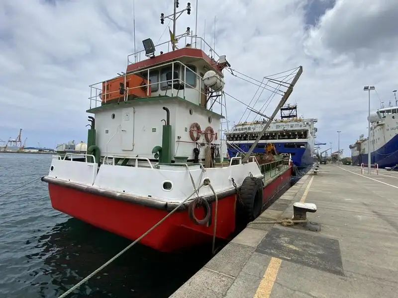 Chiatta in vendita