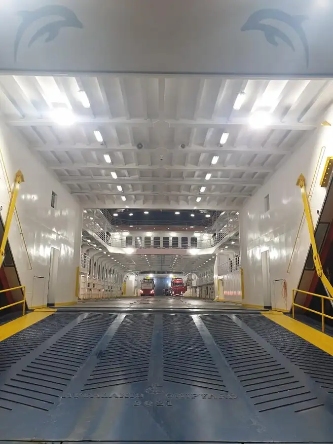 Nave RoPax in vendita