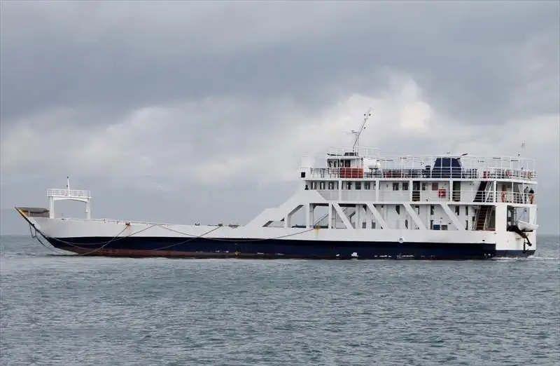 Nave RoPax in vendita