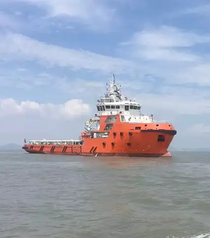 Nave di rifornimento in vendita