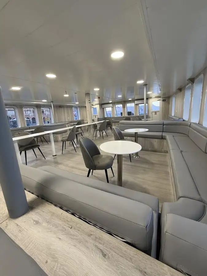 Nave RoPax in vendita