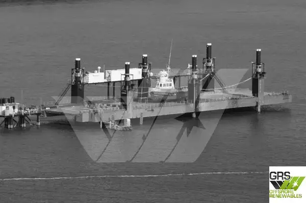 Container ship for sale