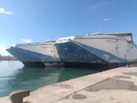 Traghetto in vendita
