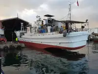 Nave con palangari in vendita