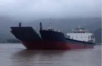 Chiatta in vendita