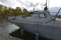 nave militare in vendita