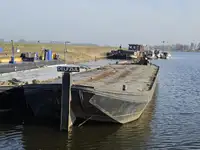Chiatta in vendita