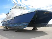 Catamarano in vendita